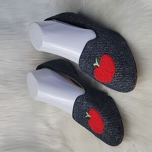 TALBOTS Ryan Denim Blue Tweed Embroidered Apple Novelty Teacher Fall Loafers 8.5